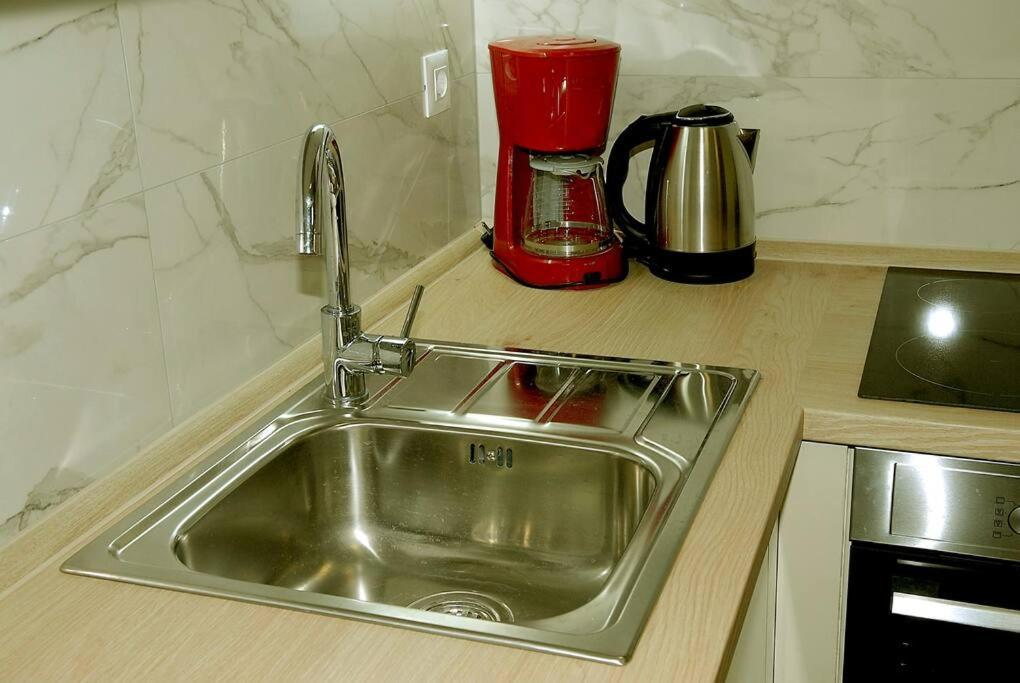 Camino Split - Apartment Near Mall Of สปลิท ภายนอก รูปภาพ